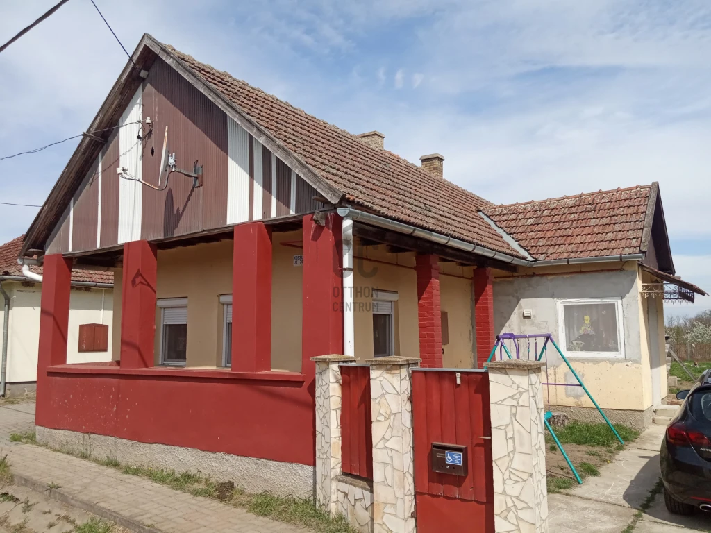 Eladó családi ház, Géberjén, Géberjén