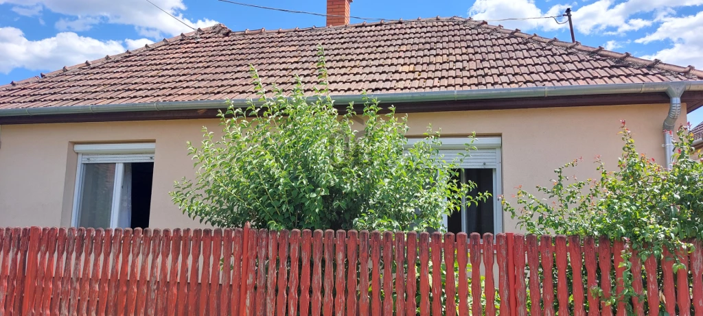 Eladó családi ház, Kisvarsány, Kisvarsány