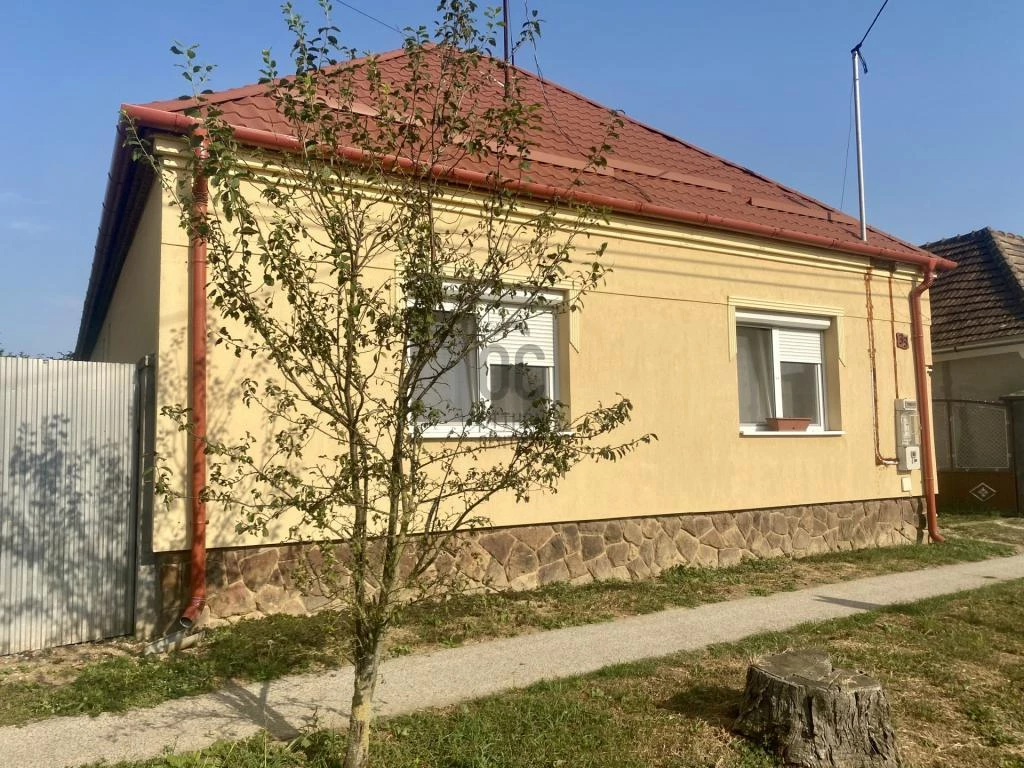 For sale house, Csipkerek, Csipkerek