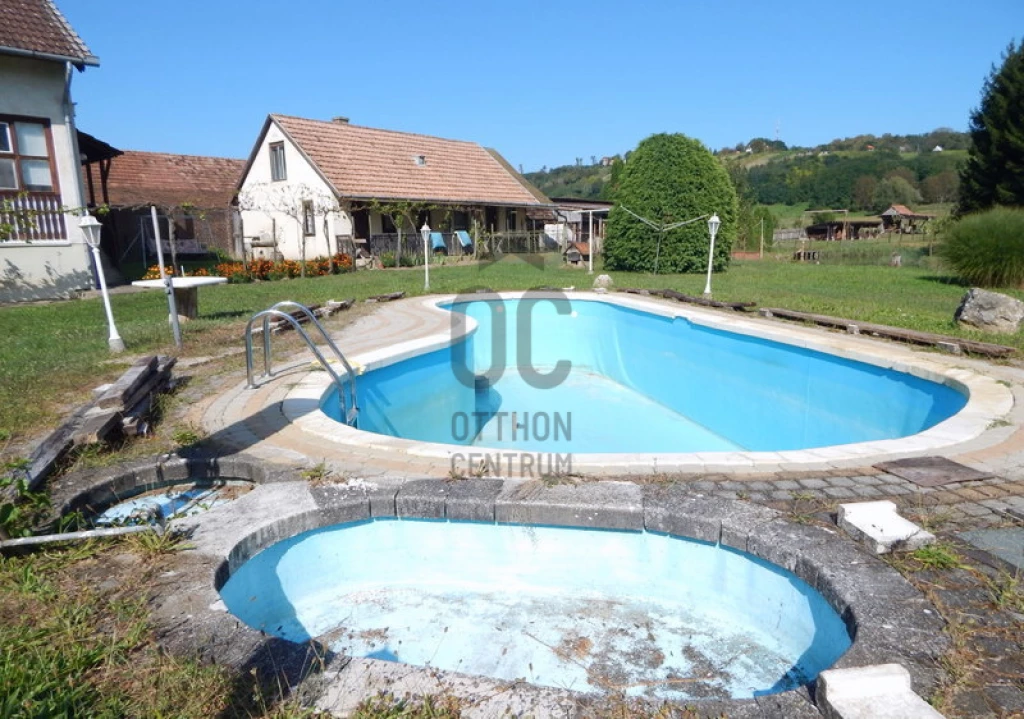 Eladó ház Pusztaszentlászló