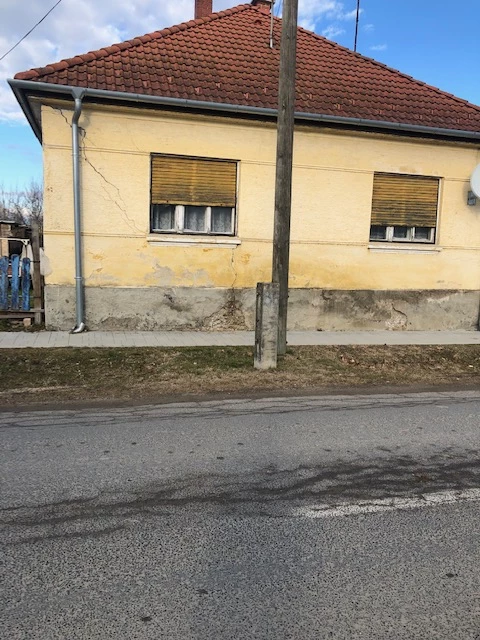 Eladó családi ház, Dunasziget