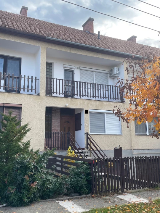 For sale brick flat, Kalocsa