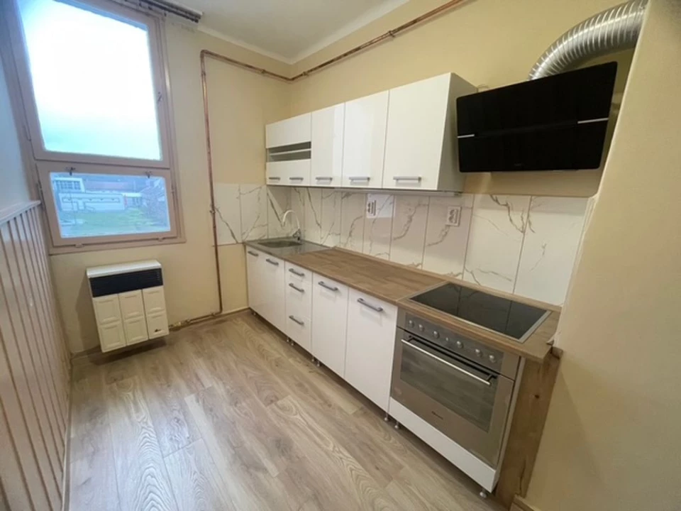 For sale panel flat, Kalocsa, Kossuth Lajos utca 8/A