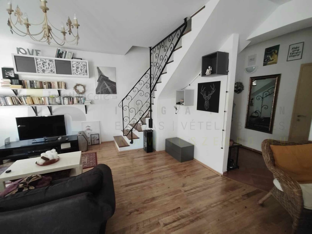 For sale brick flat, Szeged