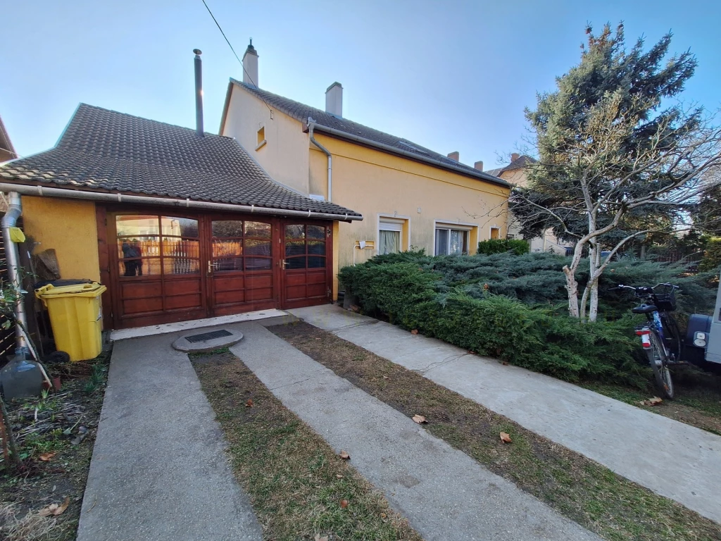 c3-1-name c2-1-name, Szeged, Újszeged, Fő fasor