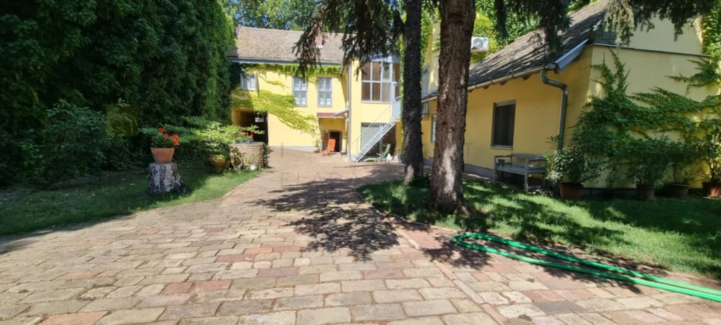 Eladó Ház, Szeged 270.000.000 Ft