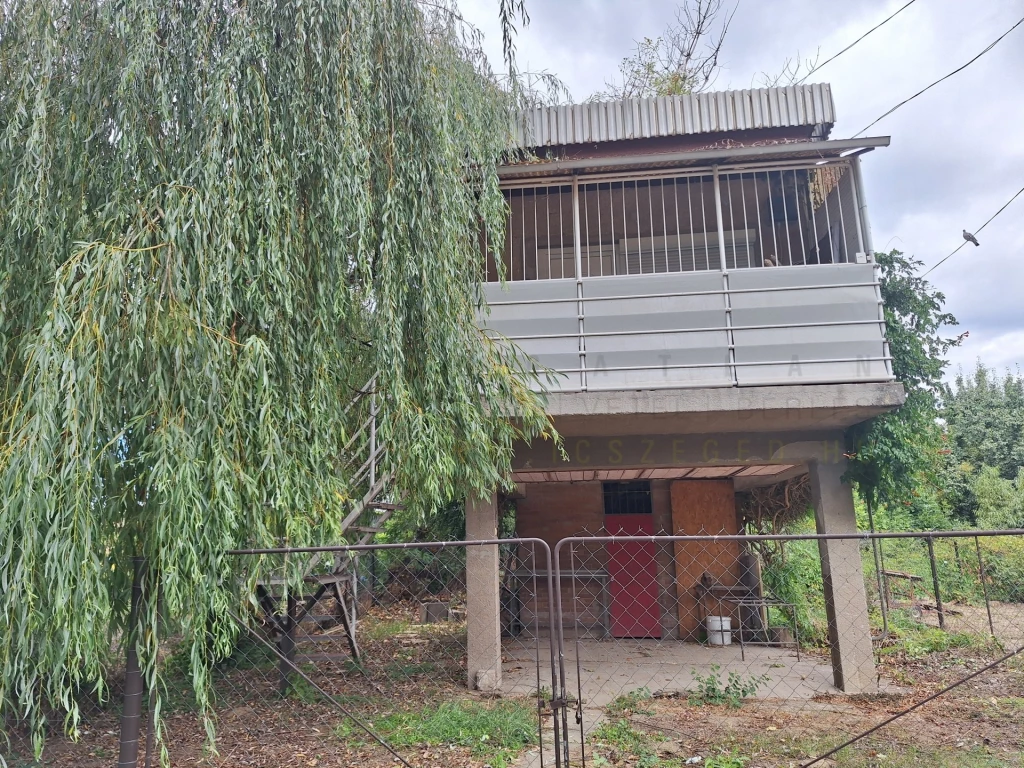 Eladó Nyaraló, Szeged 17.900.000 Ft