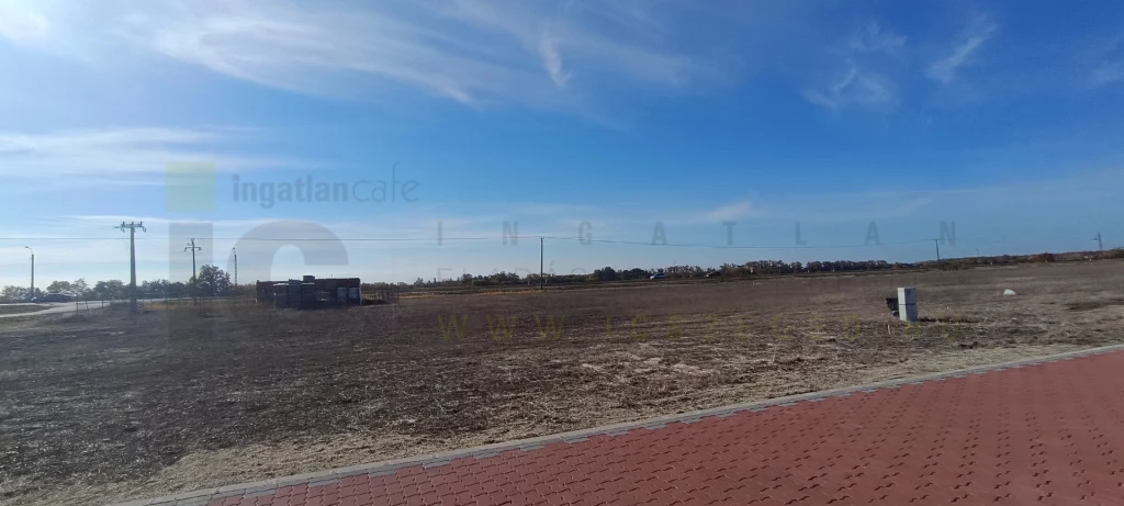 Eladó Telek, Deszk 39.900.000 Ft