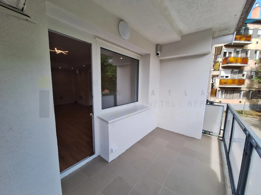 Eladó Lakás, Szeged Háló utca 73.000.000 Ft