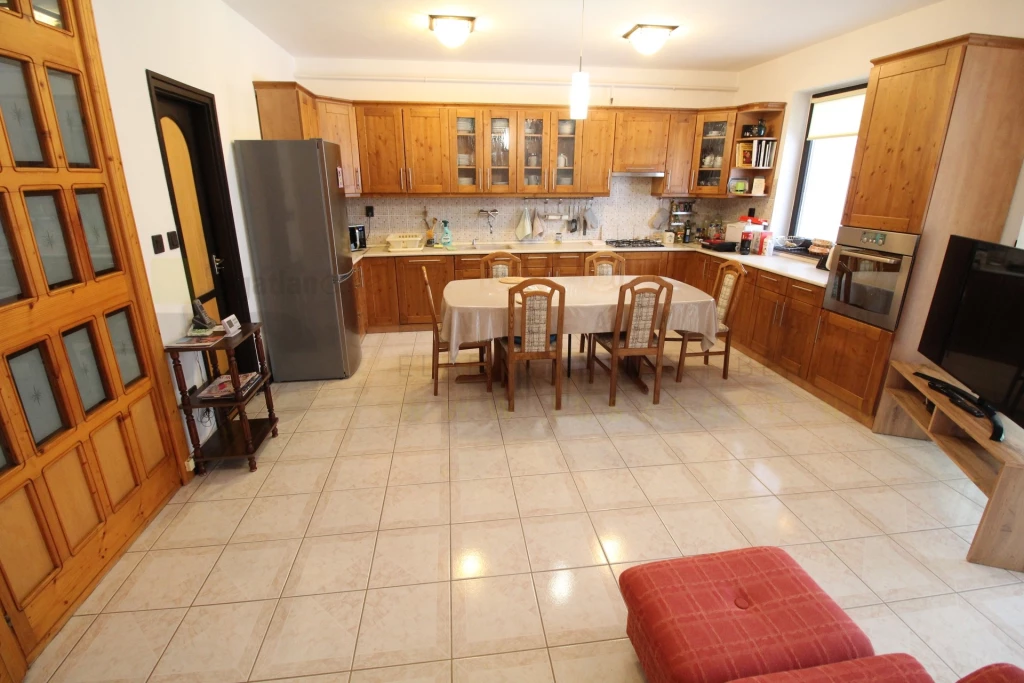 For sale semi-detached house, Szeged, Alsóváros