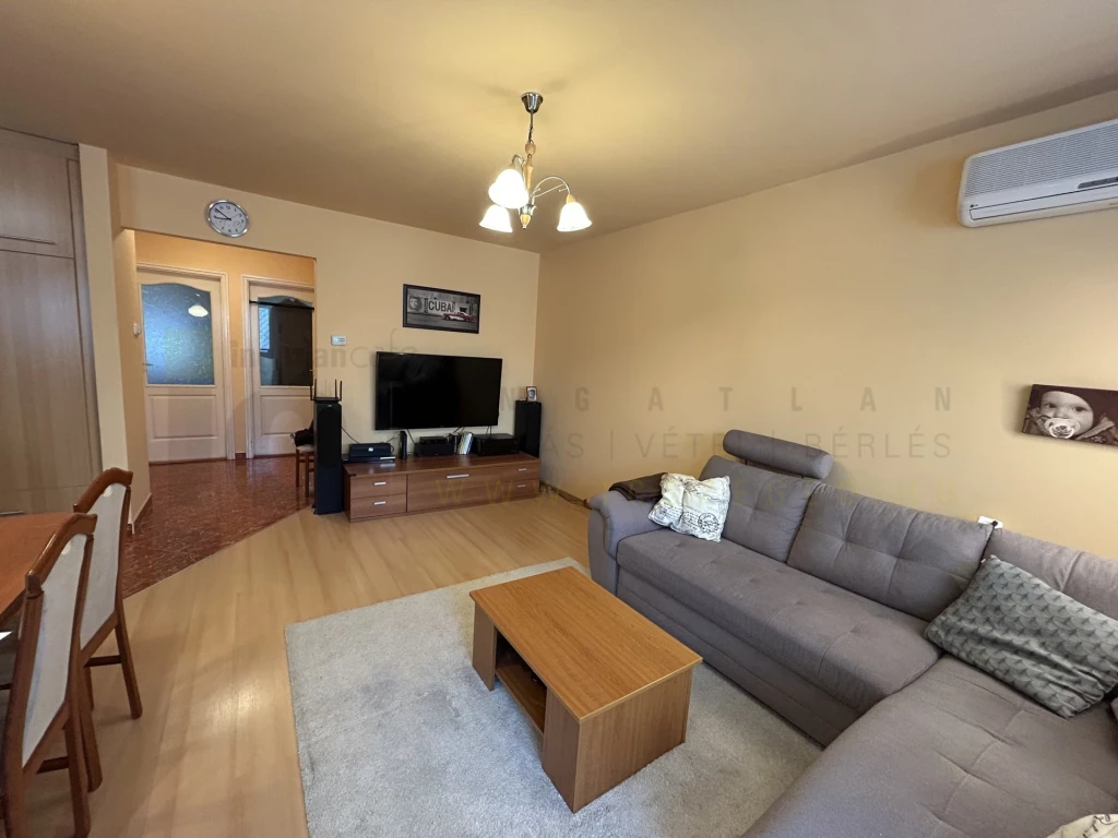 Eladó Lakás, Szeged 72.990.000 Ft