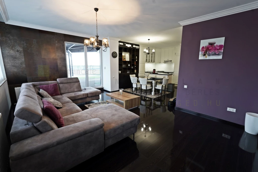 Eladó Lakás, Szeged Felső Tisza-Part utca 158.000.000 Ft