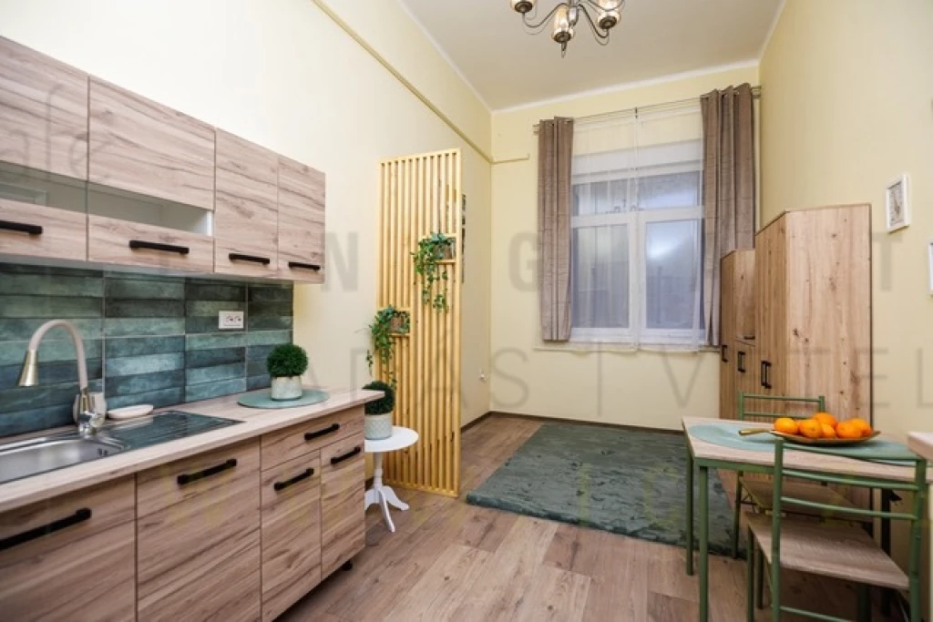 For rent brick flat, Szeged, Szeged Belváros, Bartók tér