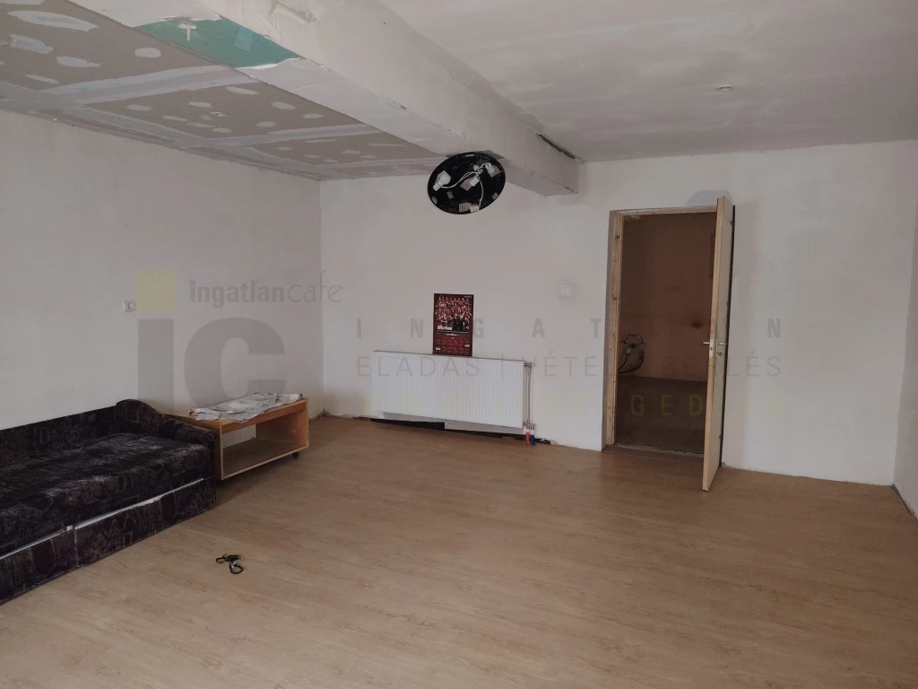 Eladó Ház, Apátfalva Széchenyi utca 16.900.000 Ft