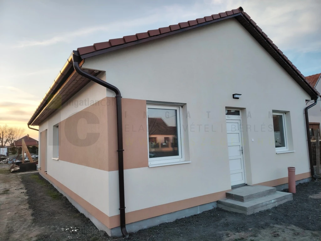 Eladó Ház, Mártély Fő utca 65.000.000 Ft