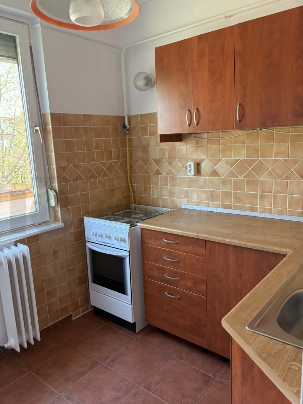 c3-1-name c2-19-name, Szeged, Újszeged