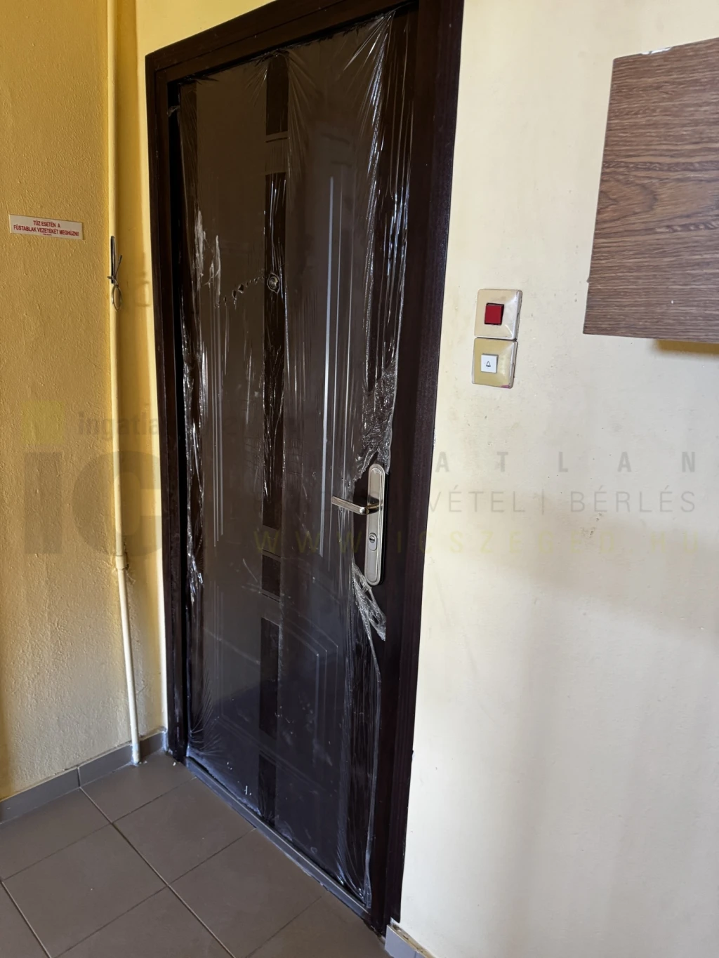 c3-1-name c2-20-name, Szeged, Makkosház, Csongrádi sugárút