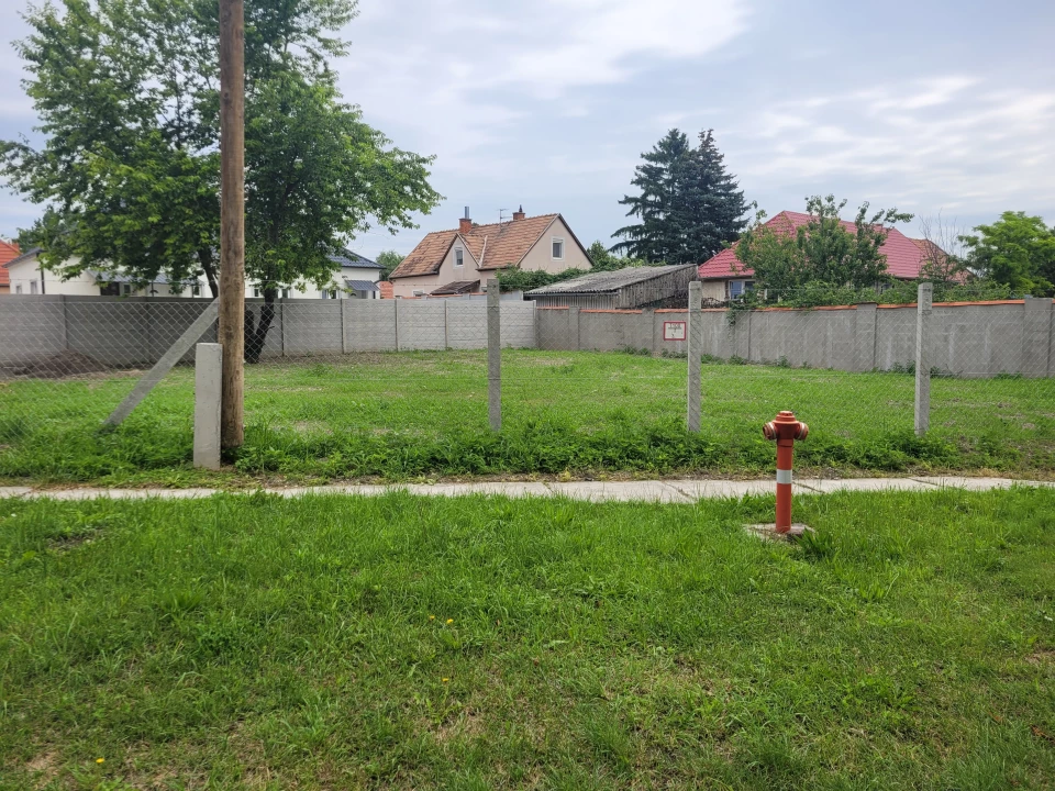 For sale building plot, Győrzámoly