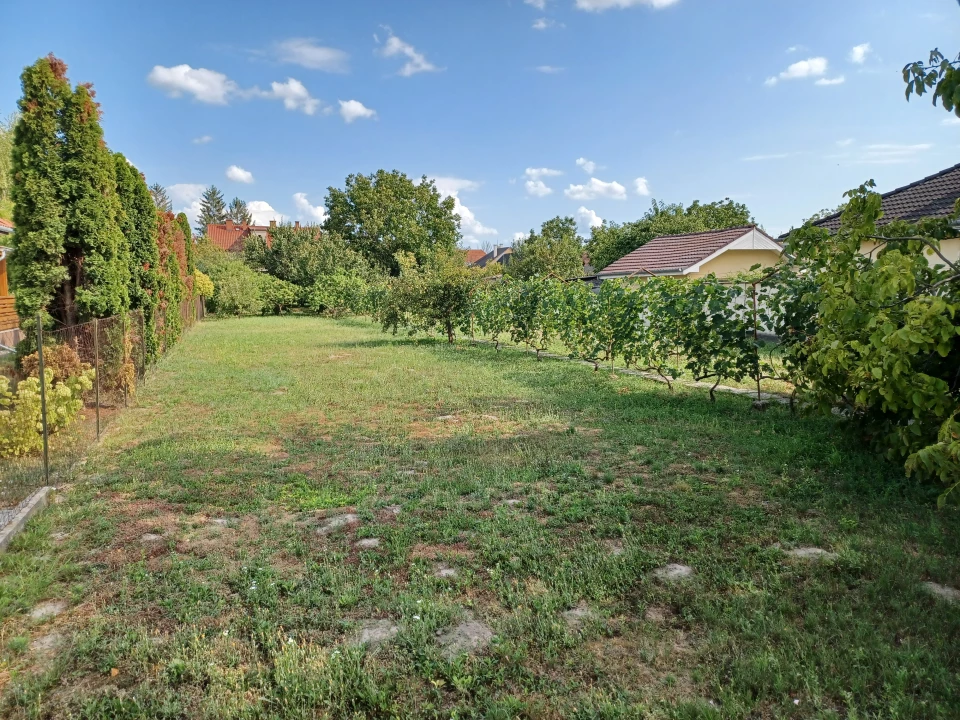 For sale building plot, Győr