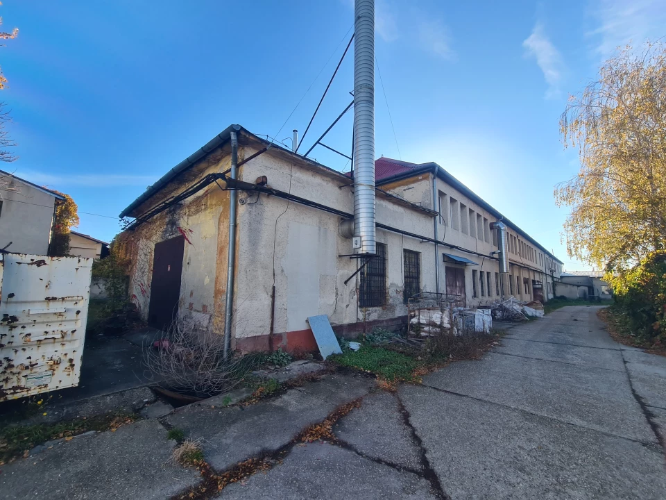 For sale factory building, Tata