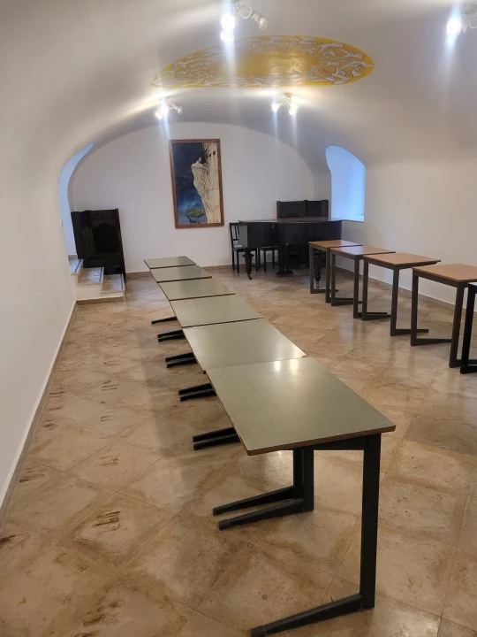 Kiadó vidéki irodaházak, Győr