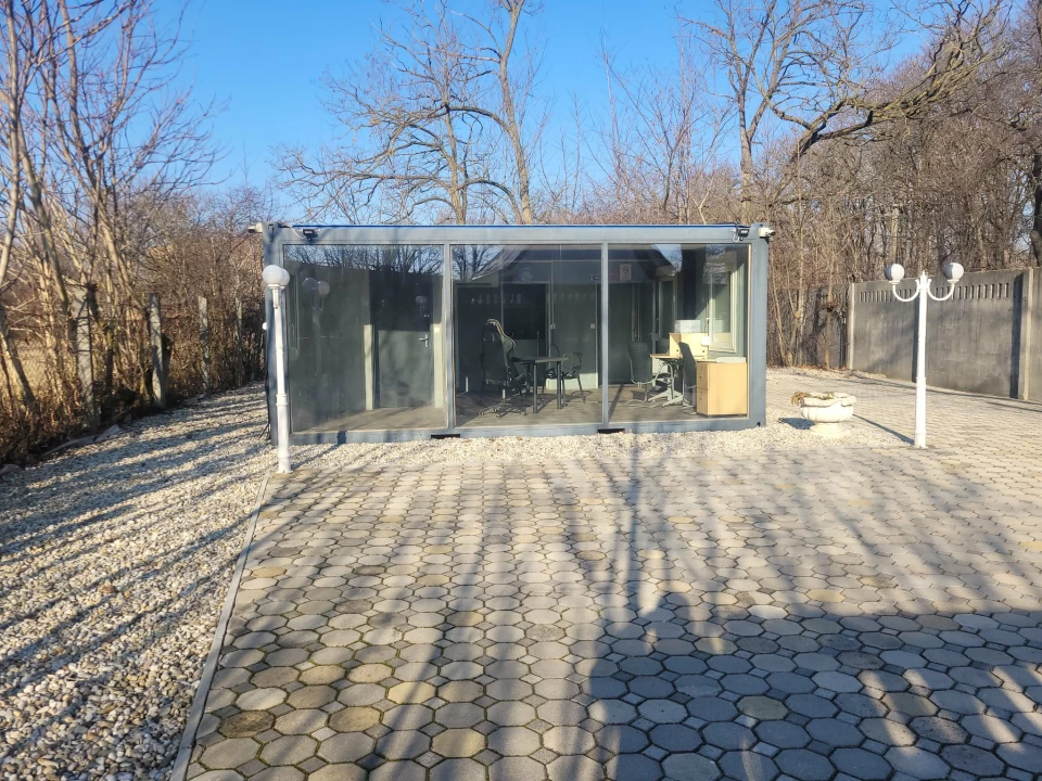 Kiadó lakásiroda, Győr