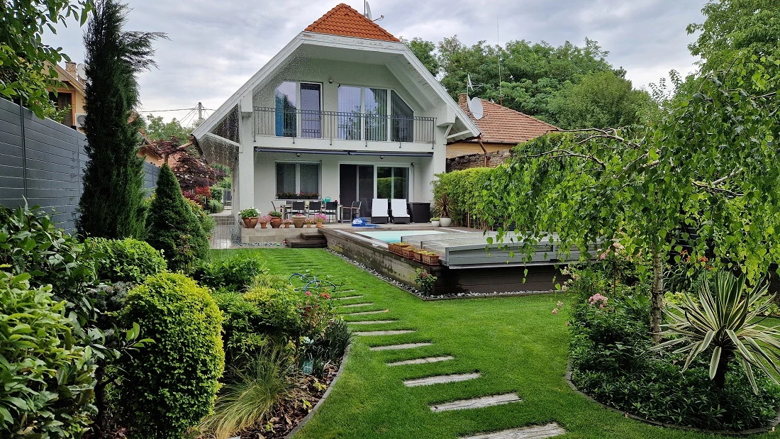 Eladó családi ház, Budapest XVI. kerület