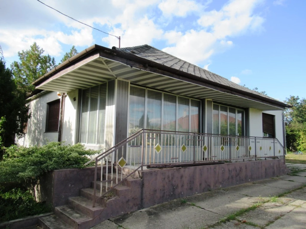 For sale house, Inárcs