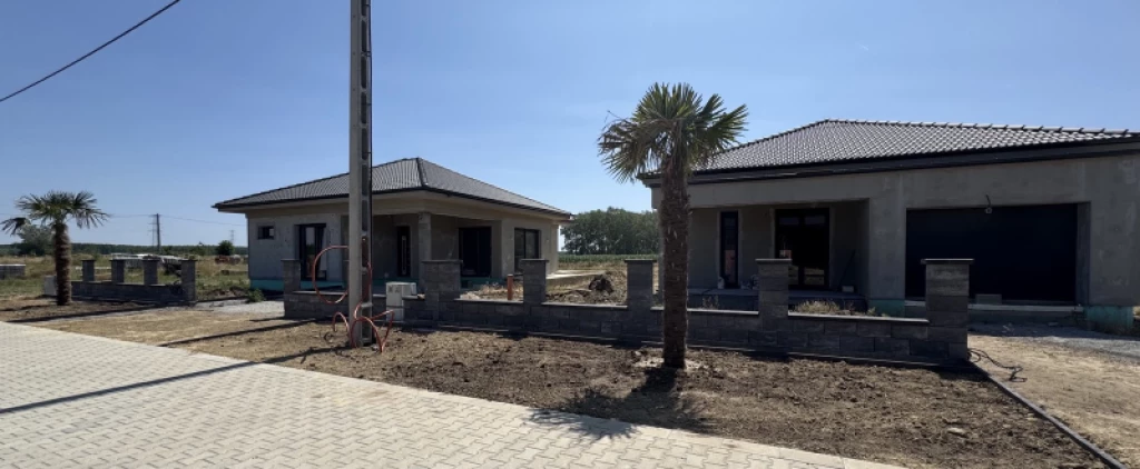 Eladó családi ház, Újlengyel