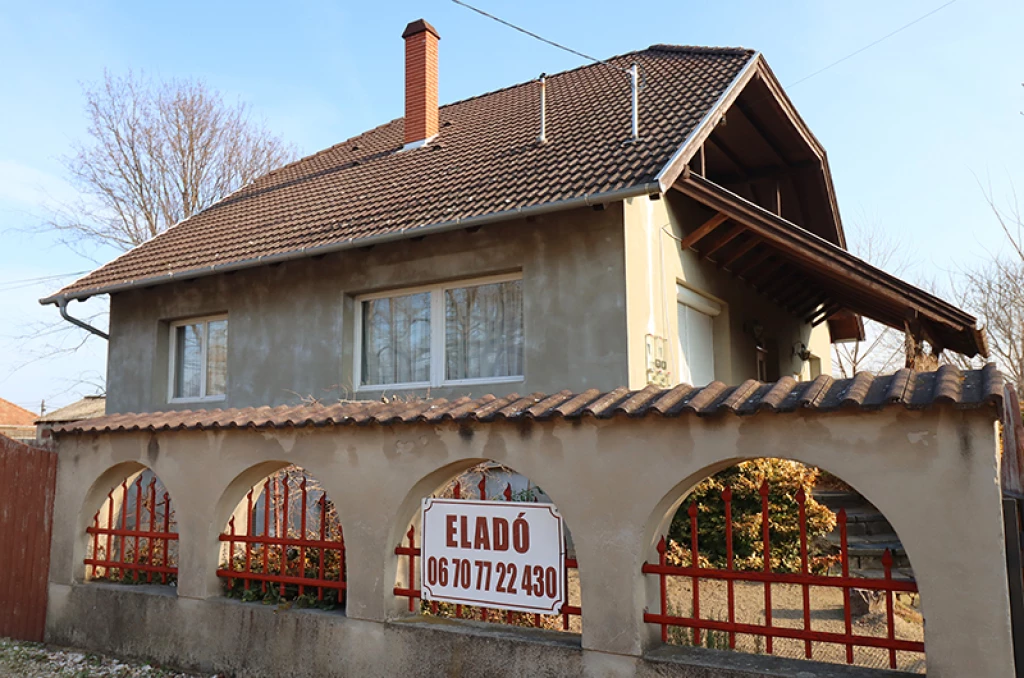 For sale house, Inárcs