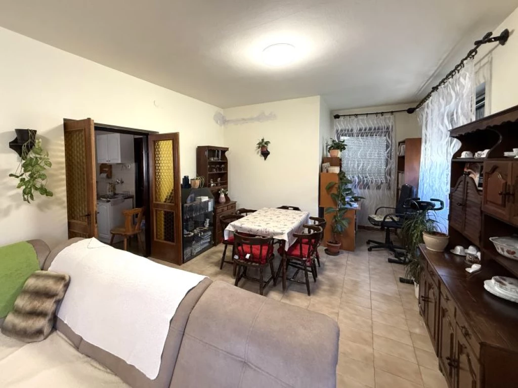 Eladó családi ház, Kakucs