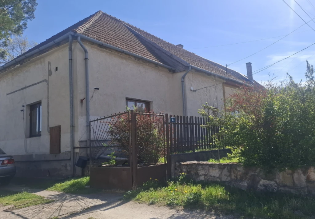 Eladó ikerház, Dabas