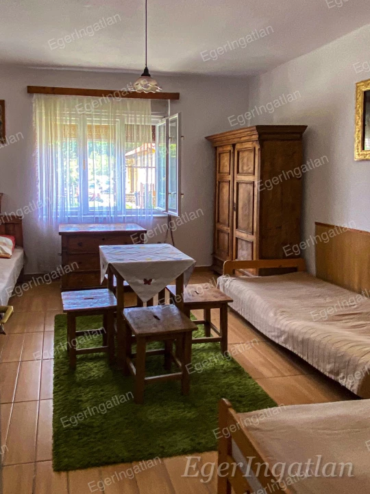 Eladó üdülő, nyaraló, Tard