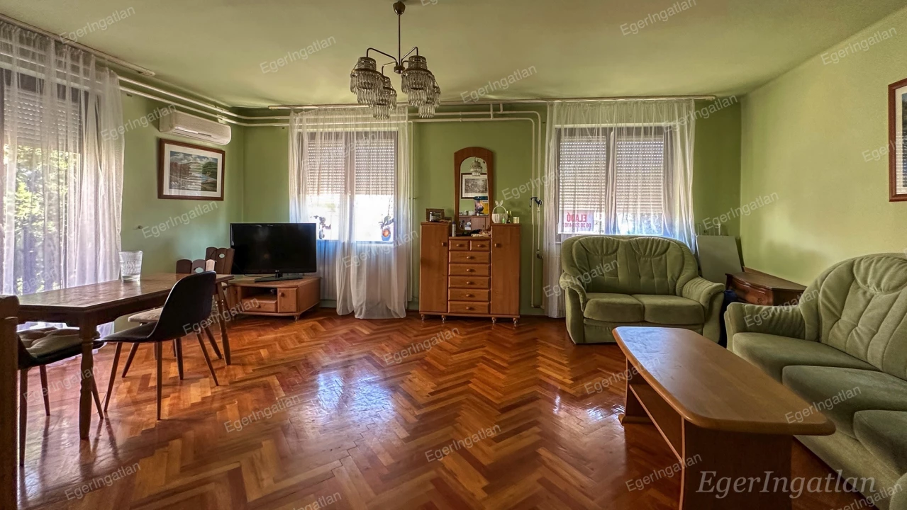 For sale semi-detached house, Eger