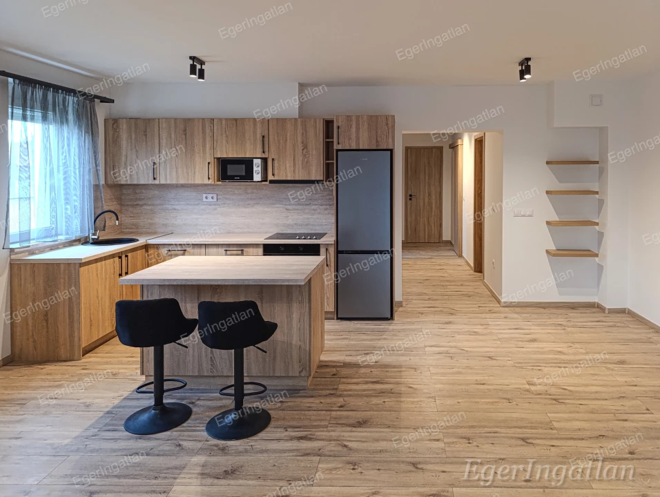 c3-1-name c2-19-name, Eger