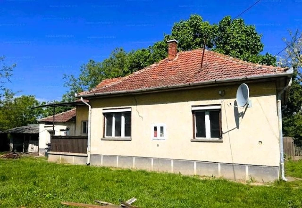 For sale house, Nagyfüged