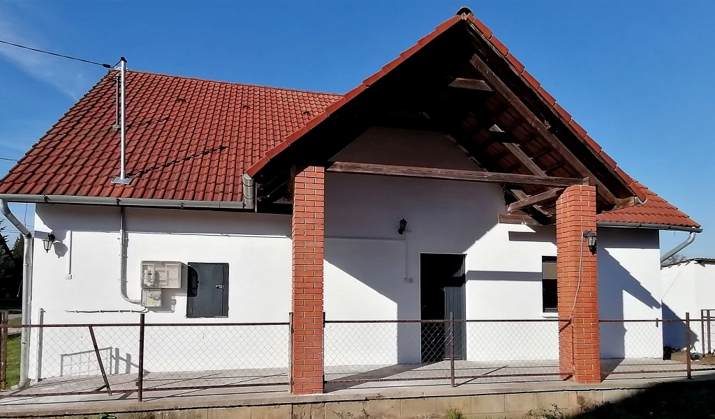 For sale house, Pusztaszabolcs