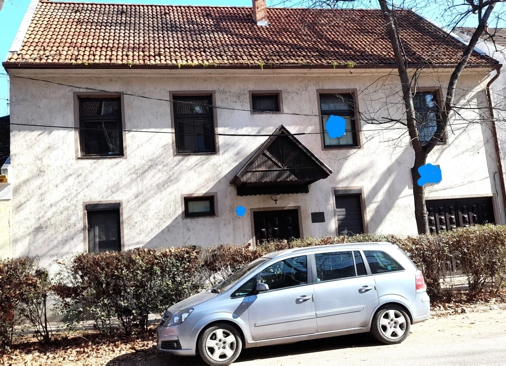 Székesfehérvár! Nagy lehetőségek háza a belváros közelében!