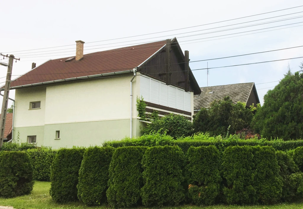 c3-1-name c2-1-name, Hajdúszoboszló, Kertváros