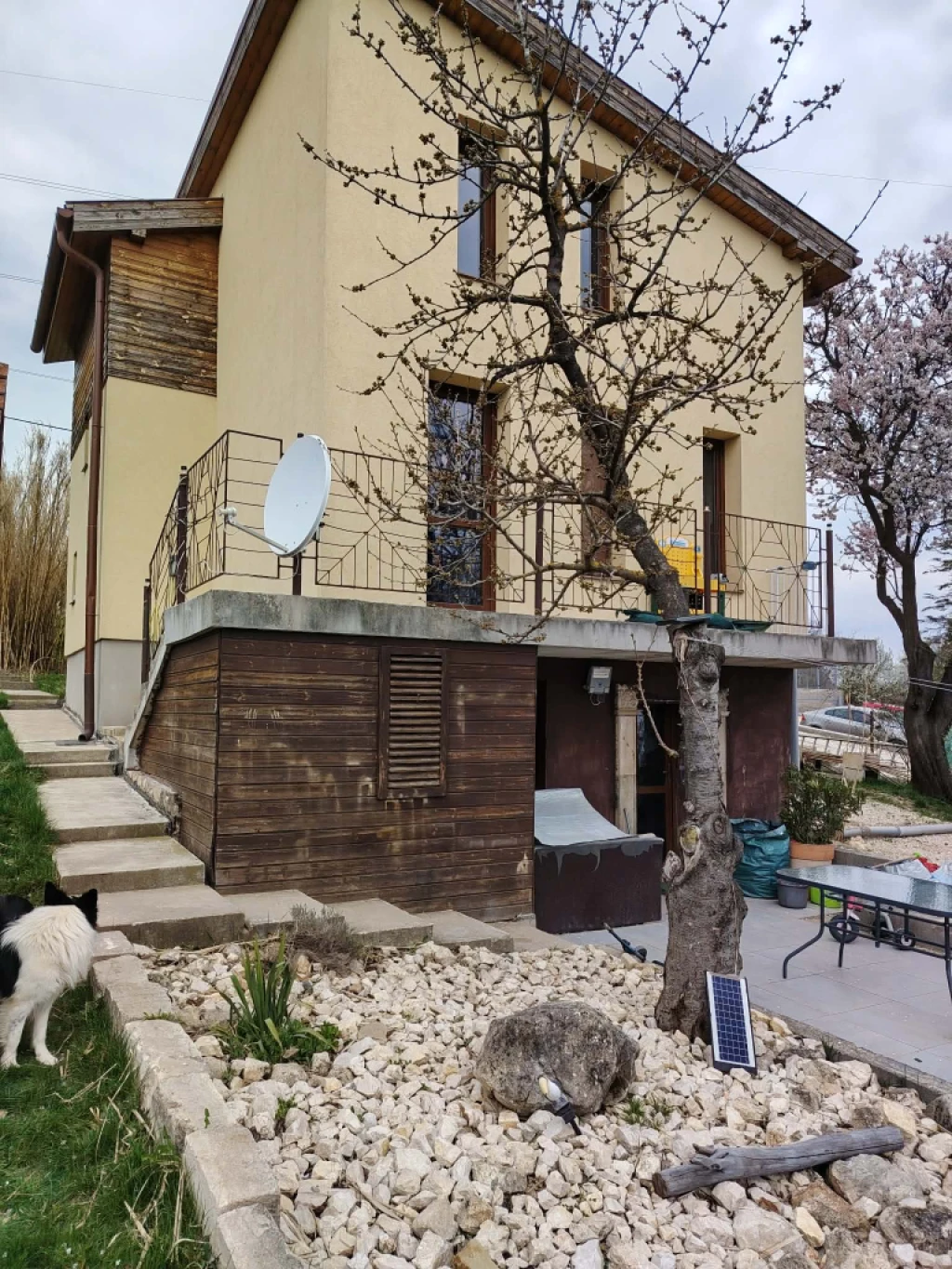 Eladó panorámás ház Iszkaszentgyörgy szőlőhegyen