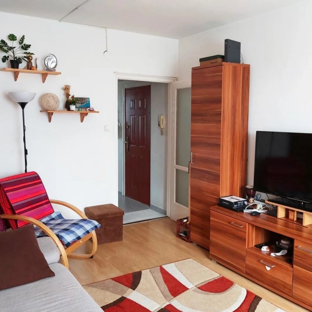 For sale panel flat, Budapest XXI. kerület, Szabótelep