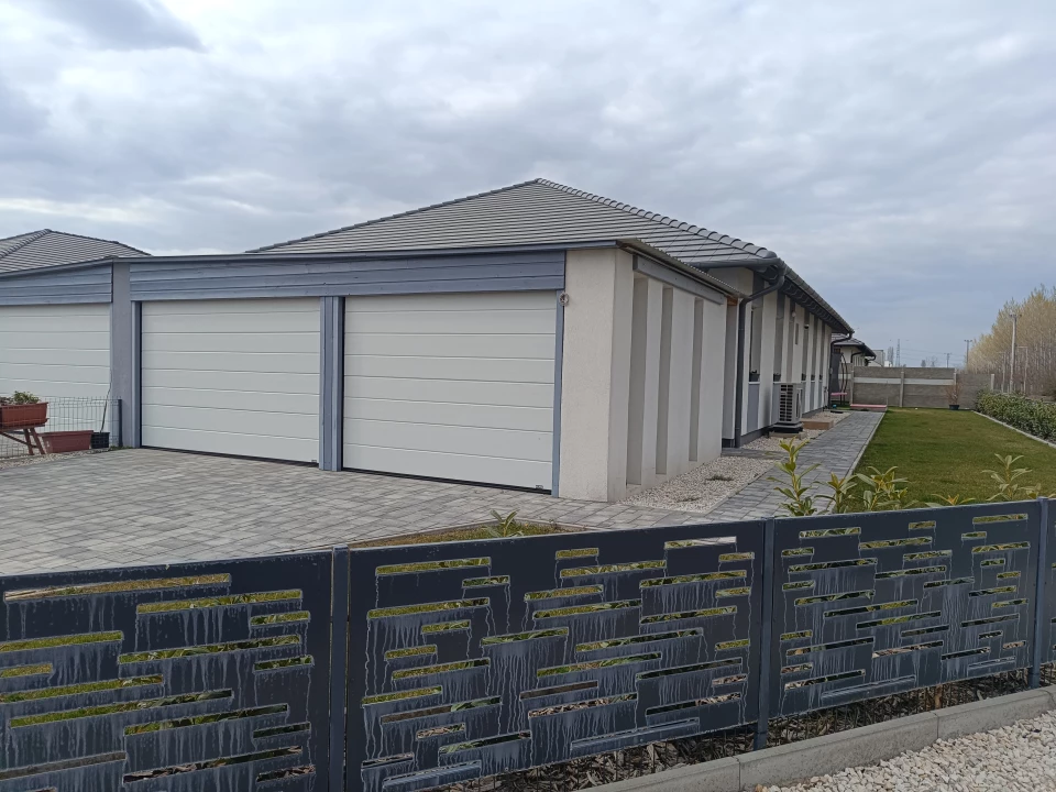 Eladó ikerház, Dunaharaszti