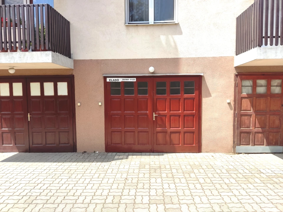 For sale detached garage, Debrecen, Sesztina utca