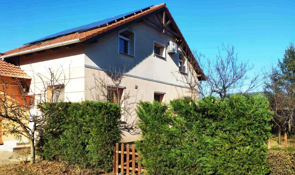 Eladó sorház, Debrecen