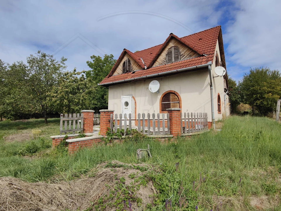Eladó családi ház, Felsőegerszeg
