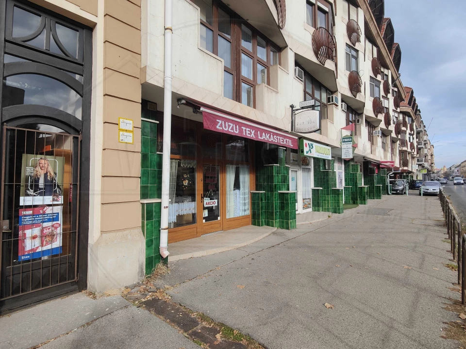 Kiadó üzlet, Pécs, Rákóczi út