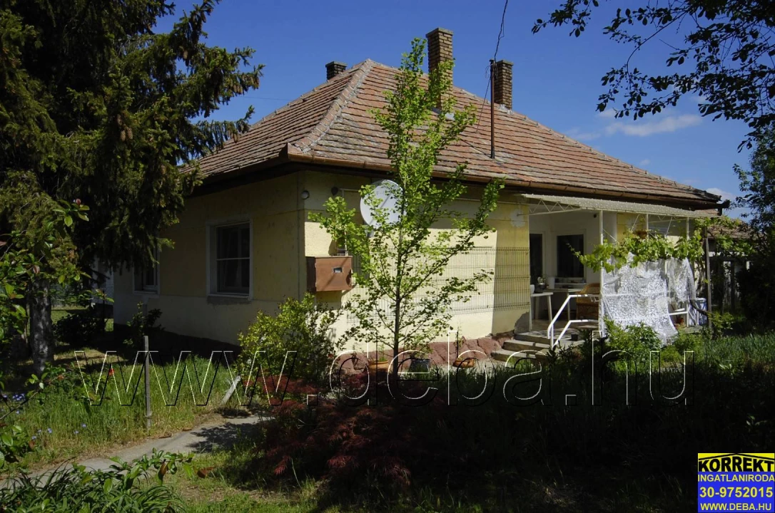 For sale house, Látrány