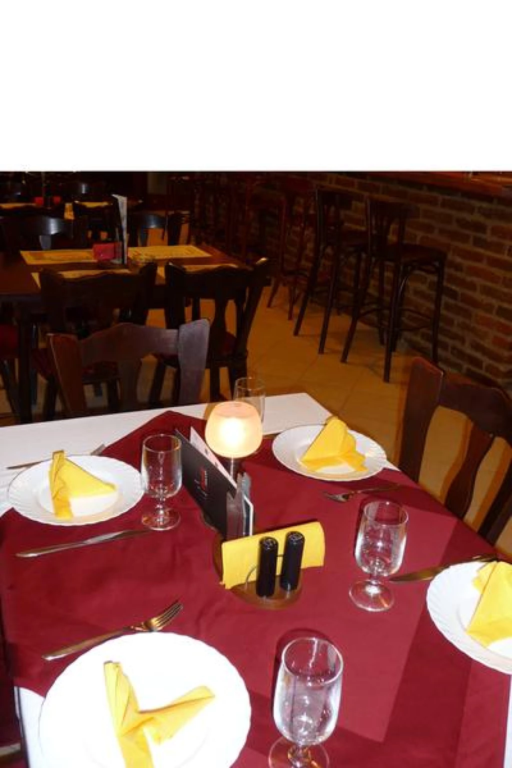 Debrecenben vendéglátó egység eladó!