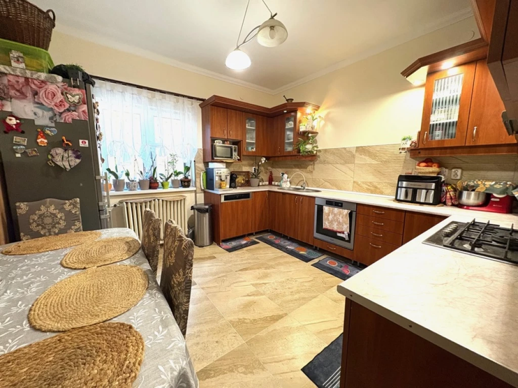 Szép önálló családi ház eladó!