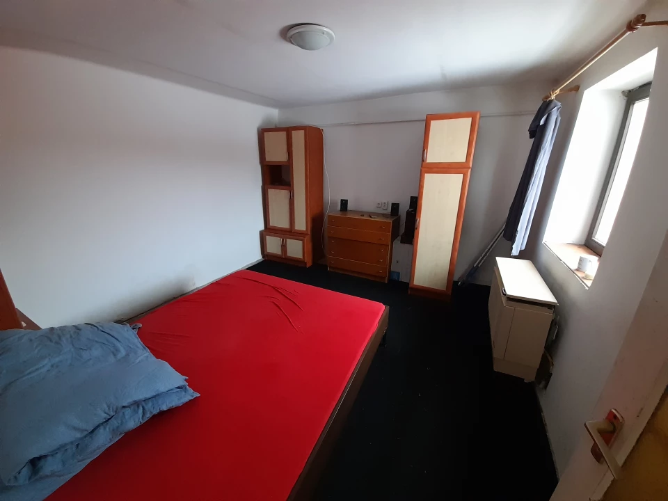 Eladó családi ház, Kup